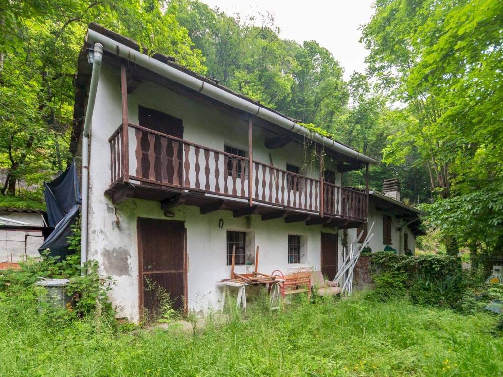 Casa indipendente a Bagnolo piemonte in Via Cave, 543 - Foto 2