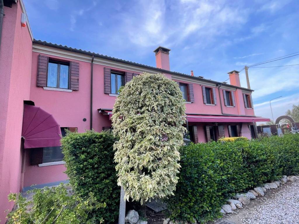 Immobile a Rovigo in Via Elisabetta Marchioni - Foto 2