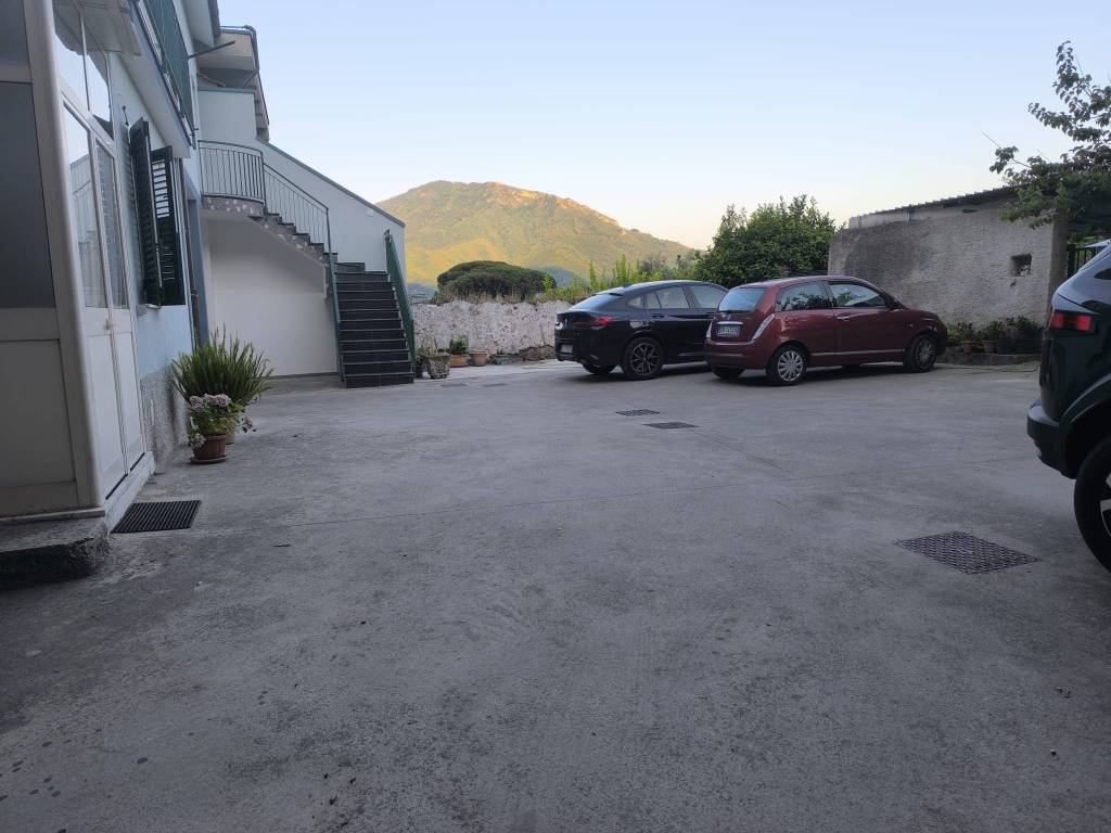 Box / garage a Baronissi in Via Nino Bixio - Foto 5