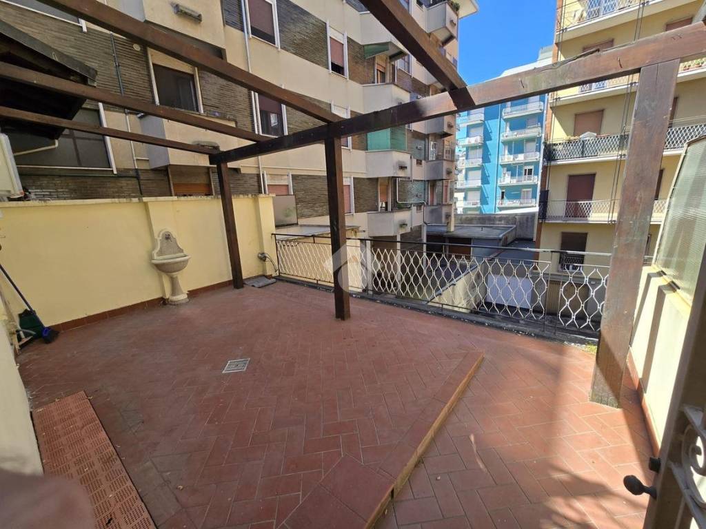 Appartamento a Castellanza in Via Ponchiroli, 10 - Foto 3