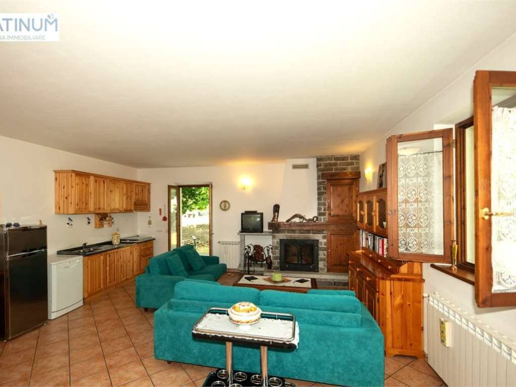 Villa a Mergozzo in Via Bozzetti, 13 - Foto 3