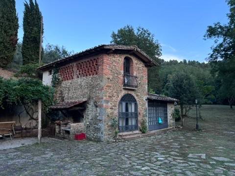 Rustico / casale a Montevarchi in Via di Poggio San Marco - Foto 3