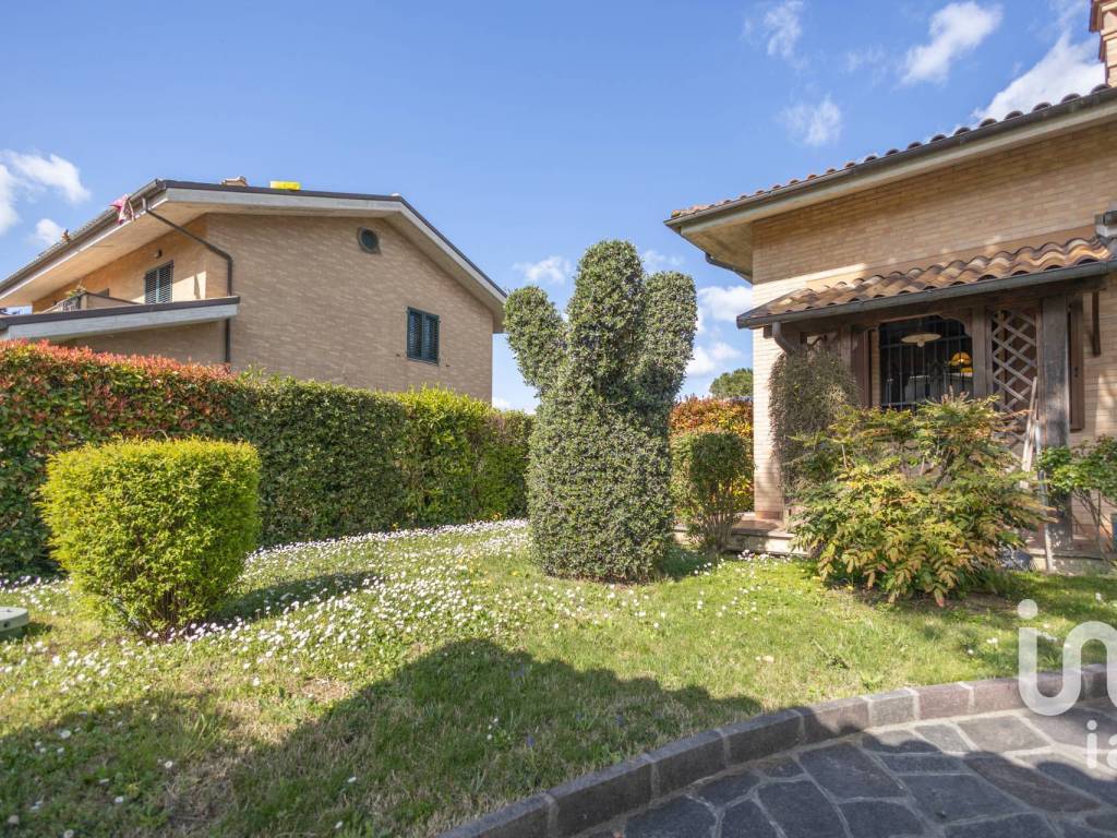 Villa a Appignano in Via giovanni boccaccio - Foto 2