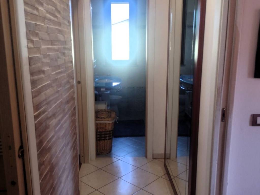 Appartamento a Besozzo in Via Gorizia - Foto 5