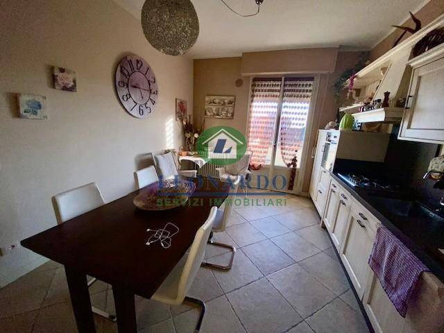 Appartamento a Montecatini-terme in Via Dante Alighieri - Foto 4