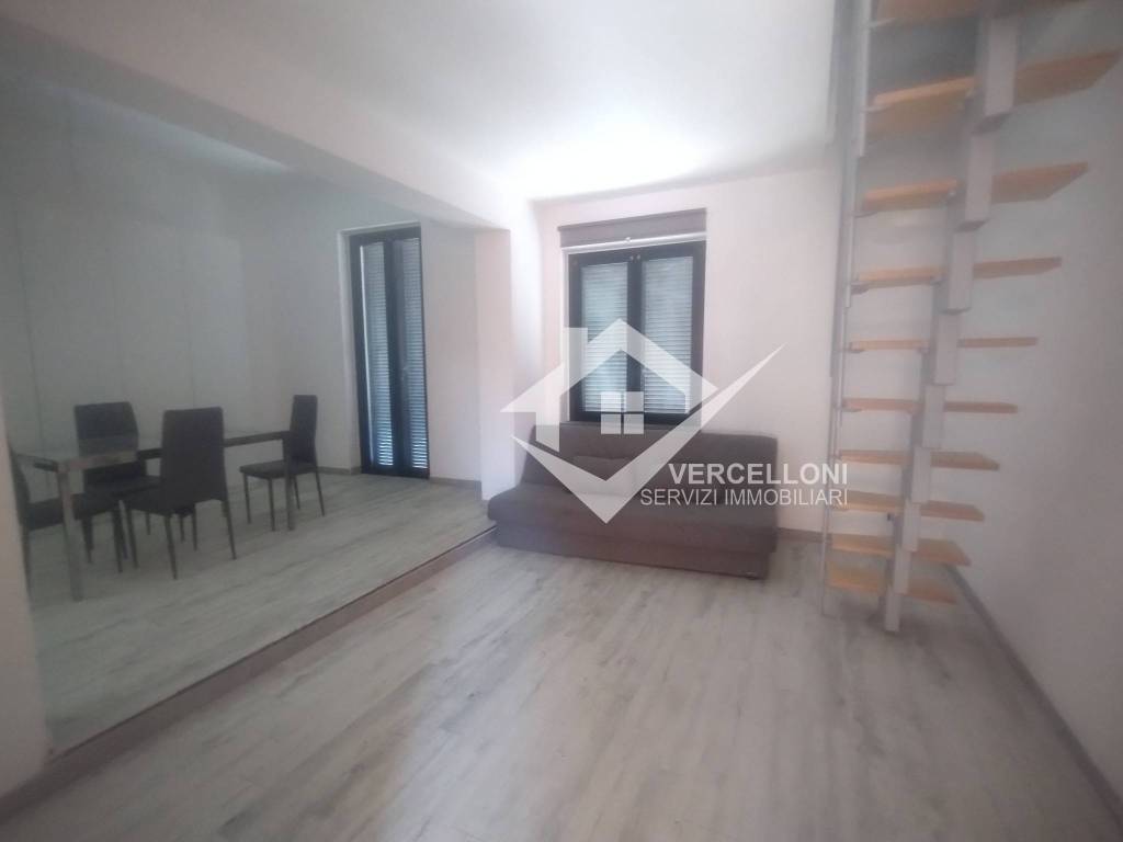 Appartamento a Galliate in Viale Dante Alighieri - Foto 4