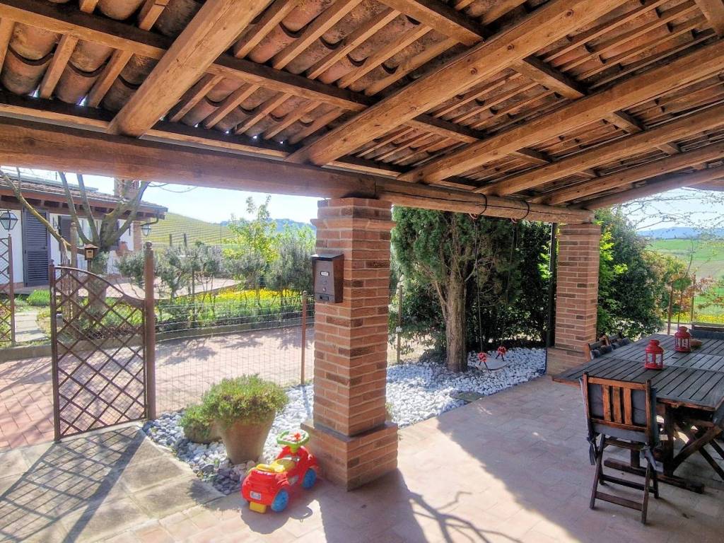 Rustico / casale a Castagnole delle lanze in Via Valle Tanaro, 27 - Foto 2