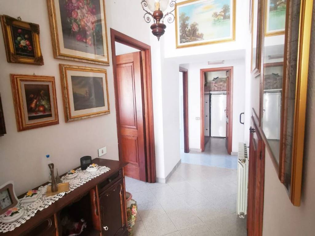 Appartamento a Imperia in Piazza della Chiesa - Foto 4