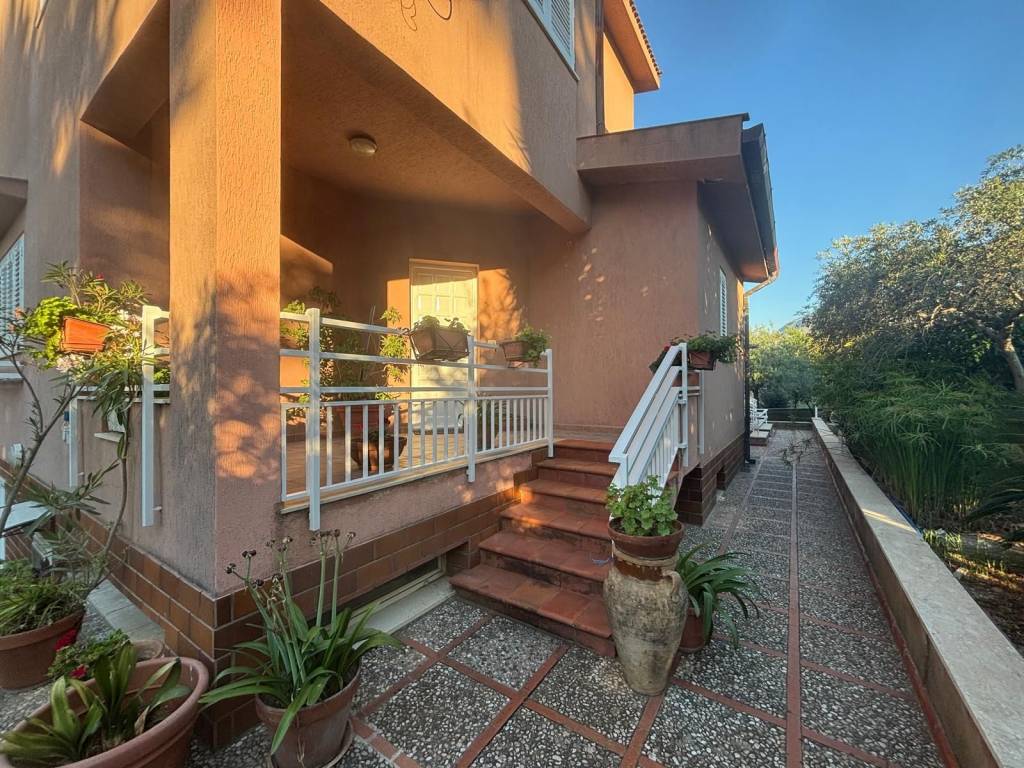 Villa a Carini in Via Limoni, 6 - Foto 4