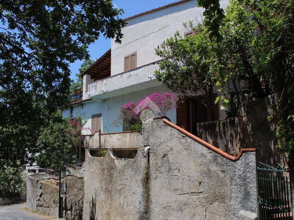 Villa a Maratea in Strada Comunale Luppa, 24 - Foto 2