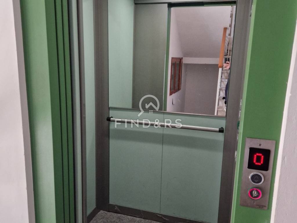 Appartamento a Reggio calabria in VIA NICOLA MANFROCE 15 - Foto 4