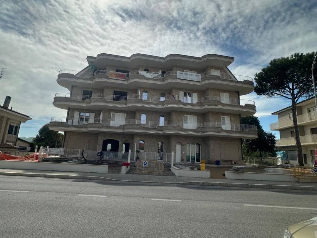 Appartamento a Monsampolo del tronto in Via Salaria - Foto 5