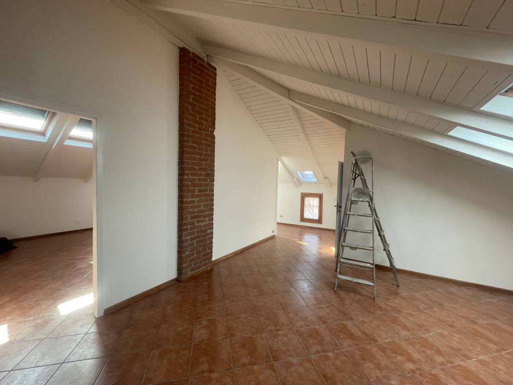 Appartamento a Asti in Piazza 1 Maggio, 13 - Foto 2