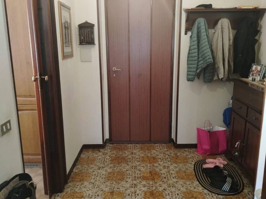 Appartamento a Trecate in Via Buscaglia, 8 - Foto 3