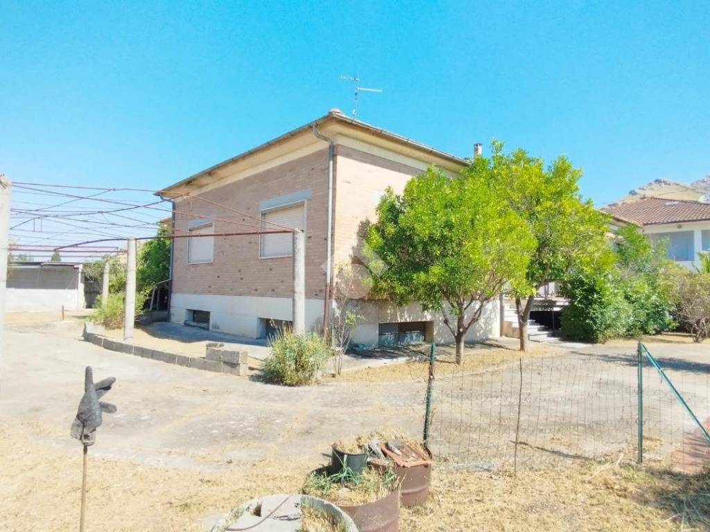 Villa a Cervaro in Via santa lucia, 78 - Foto 3