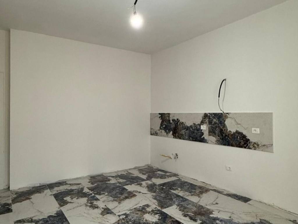 Appartamento a Crotone in Via Vittorio Veneto - Foto 5
