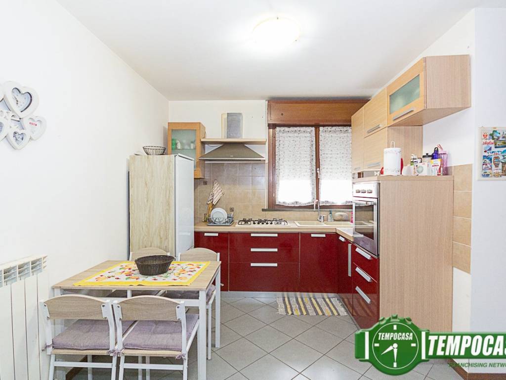 Appartamento a Sant'angelo lodigiano in Via Lisonino, 5 - Foto 2