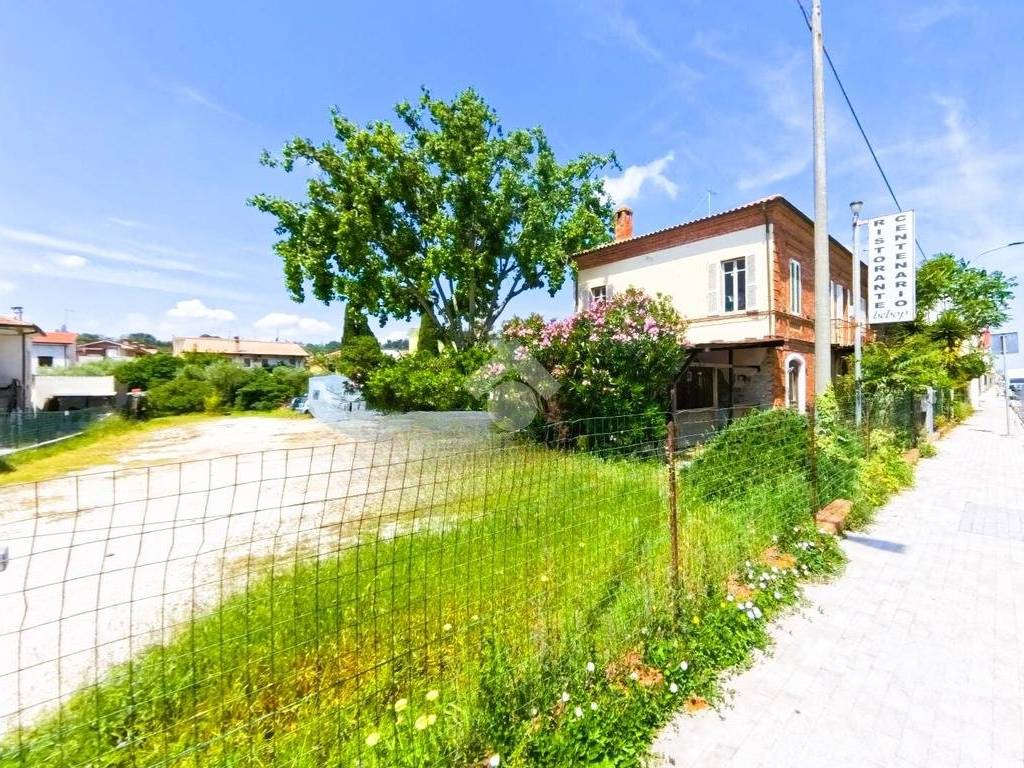 Appartamento a Civitanova marche in Via Cristoforo Colombo, 156 - Foto 4
