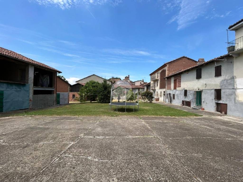 Casa indipendente a Calliano in Via Roma, 179 - Foto 2