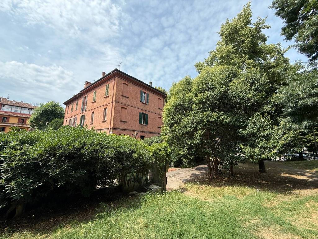 Appartamento a Bologna in Piazza della Resistenza - Foto 2