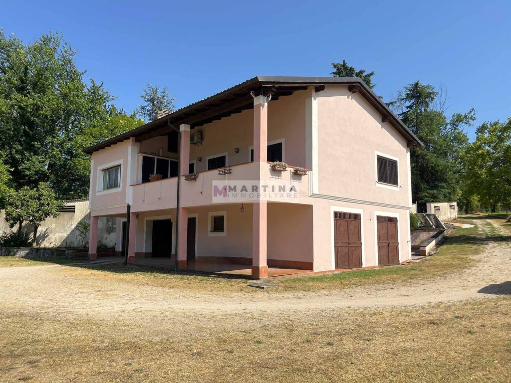 Villa a Cassino in Via Ausonia Vecchia - Foto 3