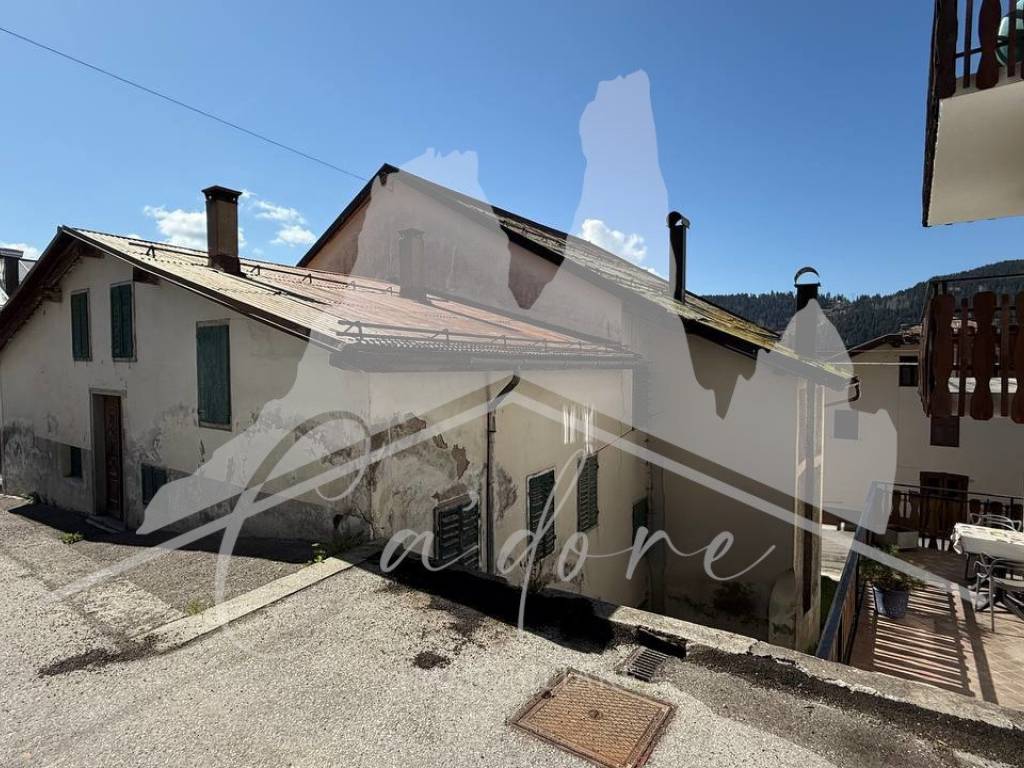 Casa indipendente a Comelico superiore in Via Arturo Festini, 38 - Foto 4