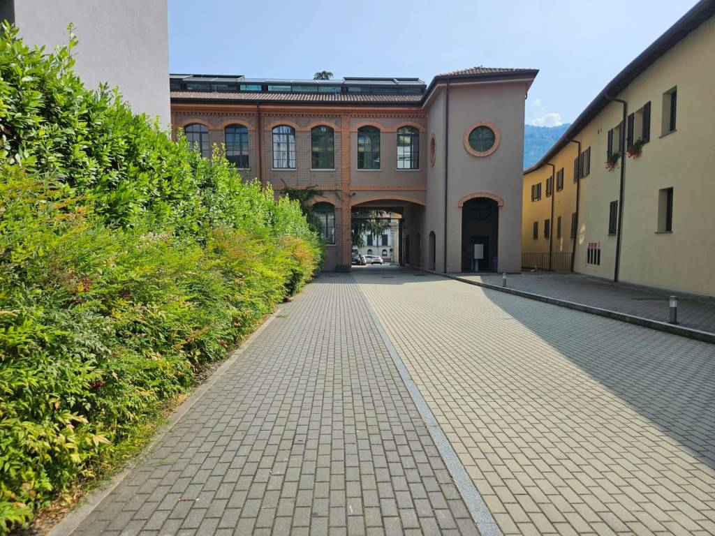 Appartamento a Como in Via Borgo Vico, 241 - Foto 2