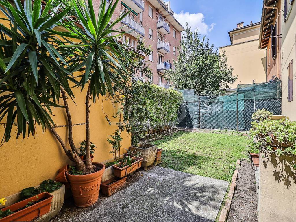 Appartamento a Bologna in Via Augusto Aglebert, 10 - Foto 4