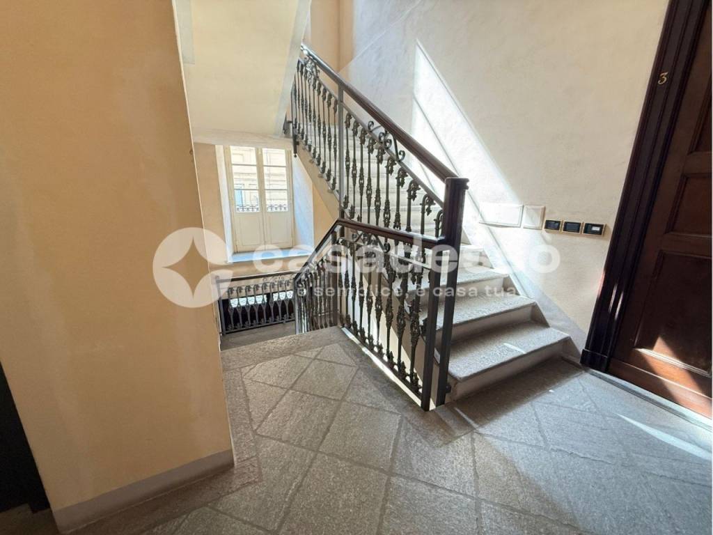 Appartamento a Casale monferrato in Via Giovanni Lanza, 79 - Foto 3