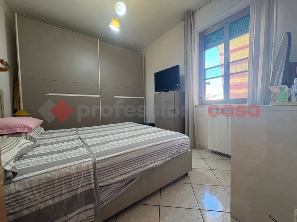 Appartamento a Terracina in VIA EDMONDO DE AMICIS, 14 - Foto 5