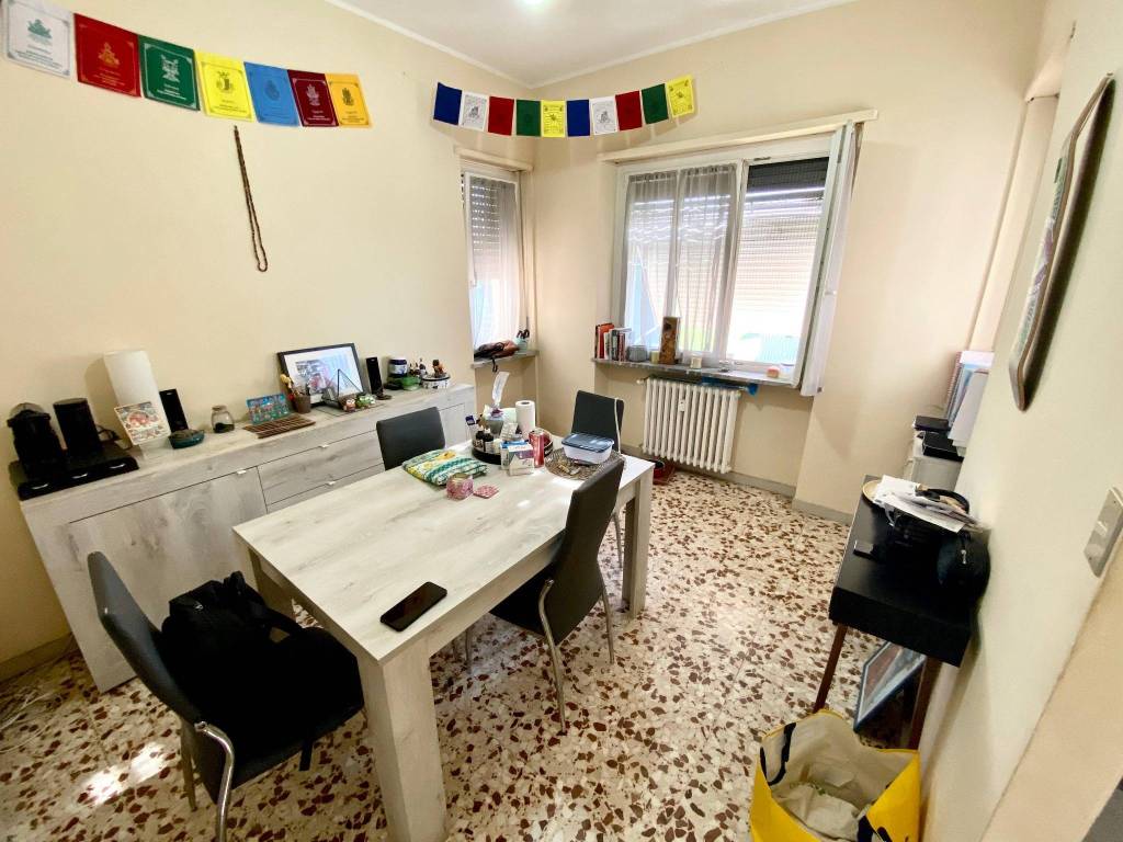 Appartamento a Vercelli in Largo Giuseppe Giusti, 10 - Foto 2