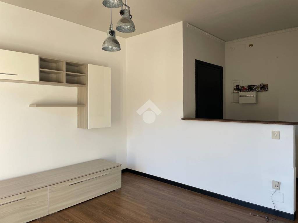 Appartamento a Valdilana in Via c. di v. veneto, 29 - Foto 4