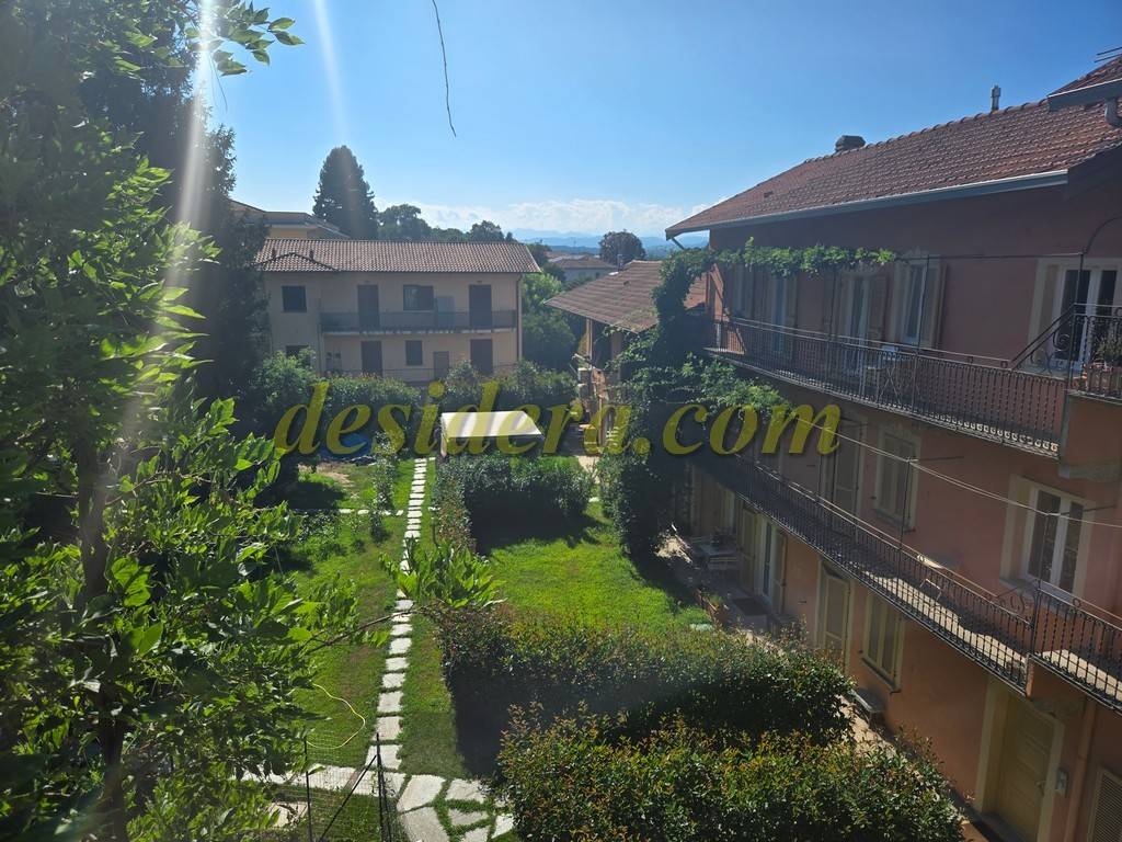 Appartamento a Castelletto sopra ticino in Via Caduti per la Libertà, 40 - Foto 3