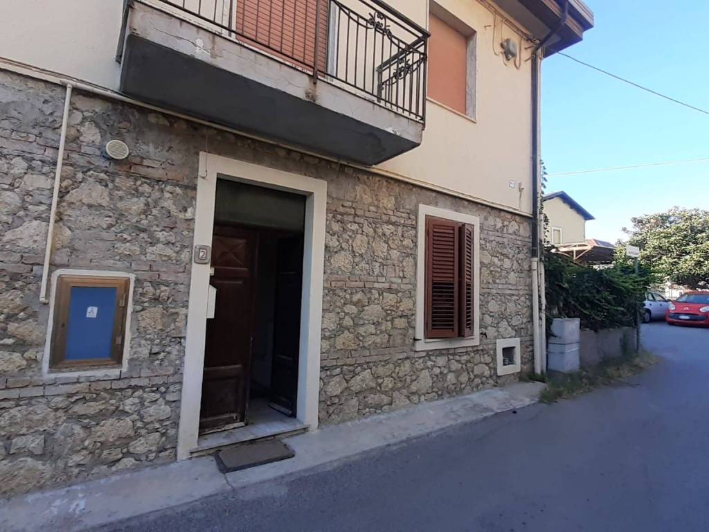 Appartamento a Catanzaro in Via Monfalcone - Foto 2