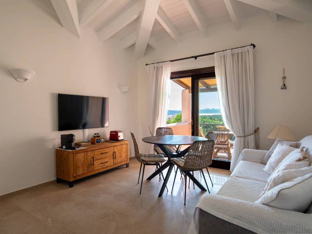 Appartamento a Arzachena in Via Capo Ferro - Foto 4