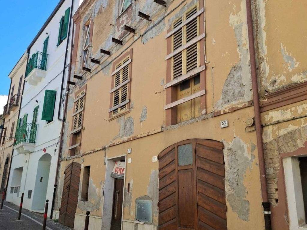 Casa indipendente a Nereto in Via Italo De Berardinis, 69 - Foto 4