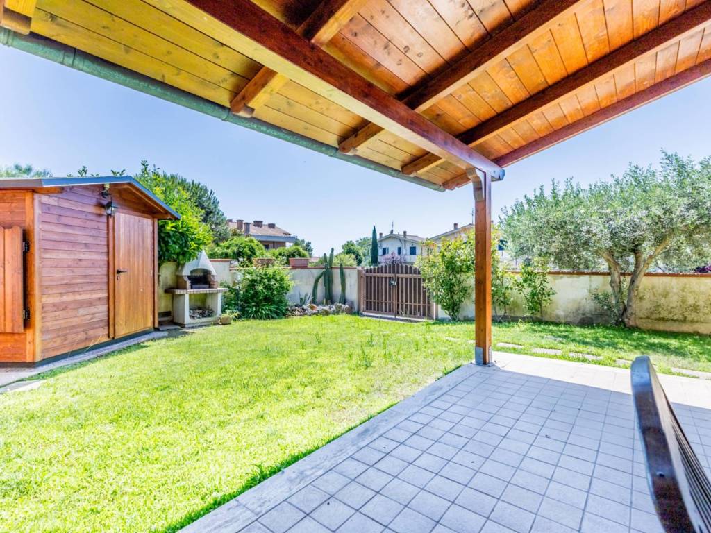 Villa a Sabaudia in Via Caraibi - Foto 4