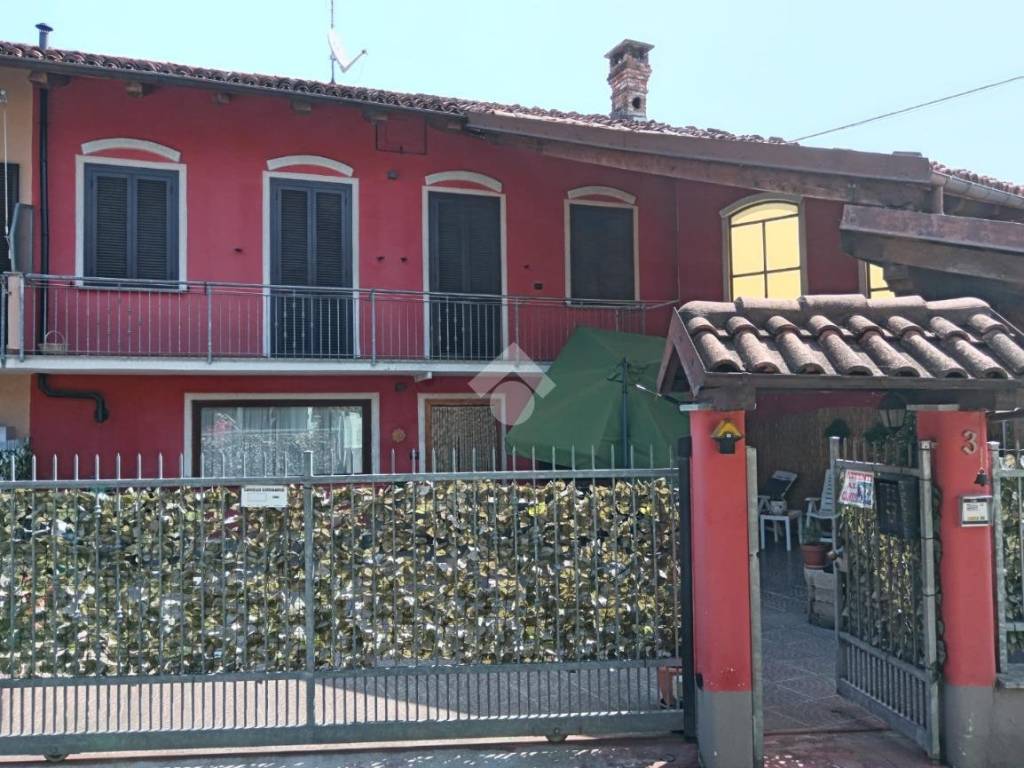 Casa indipendente a Vigone in Via Fiochetto, 1 - Foto 2