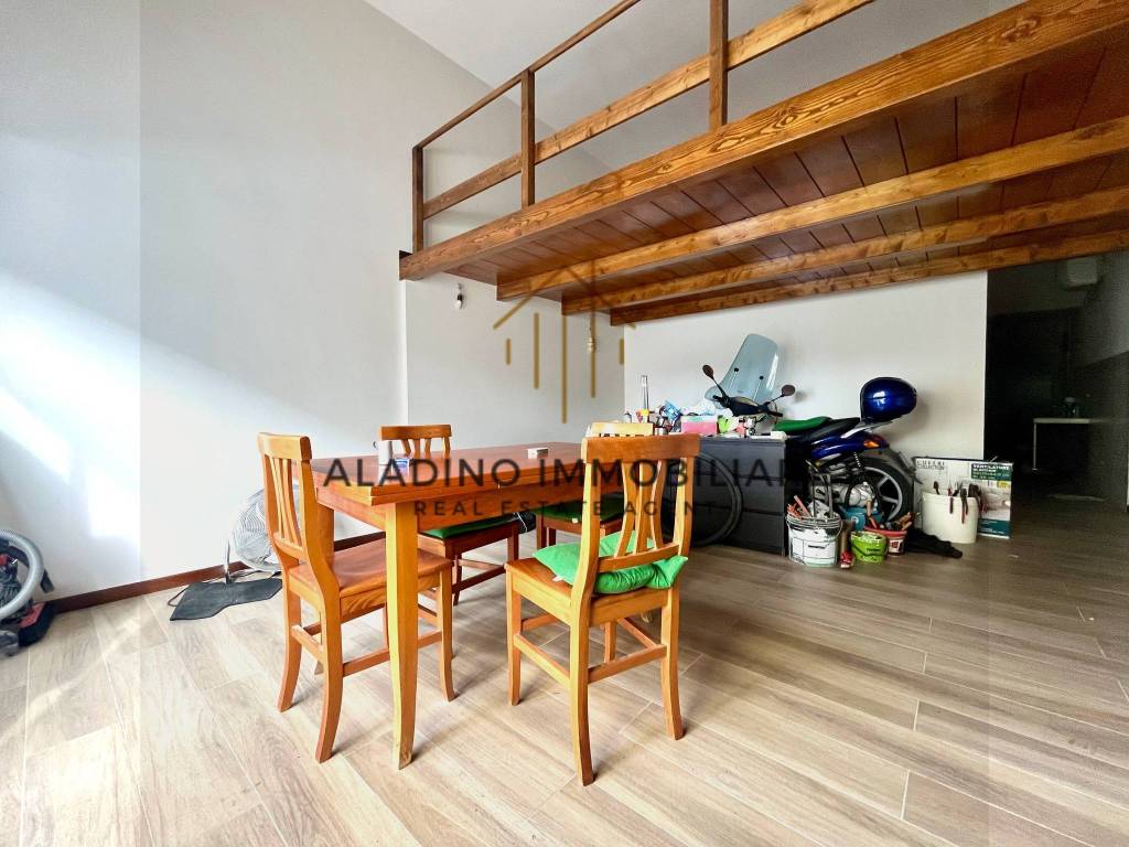 Loft / open space a Trani - Foto 3