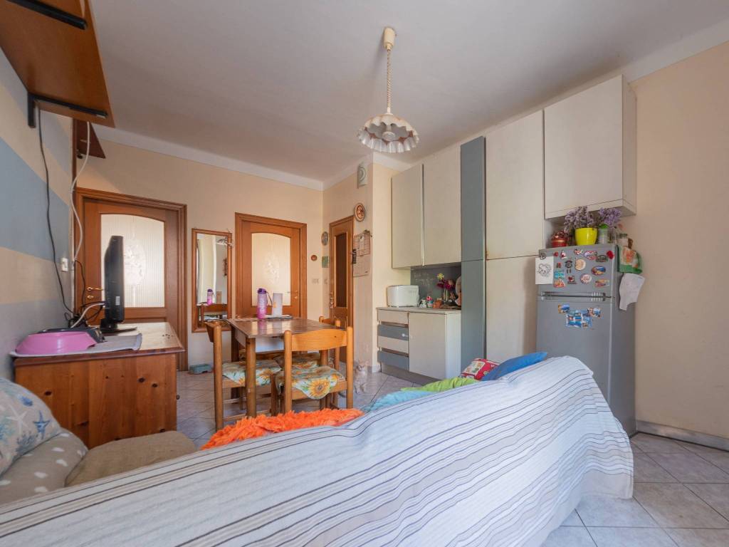 Appartamento a Asti in Via Gioacchino Rossini, 15 - Foto 3