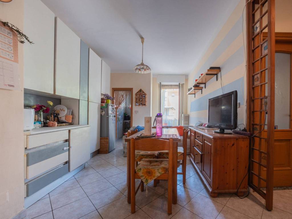 Appartamento a Asti in Via Gioacchino Rossini, 15 - Foto 4