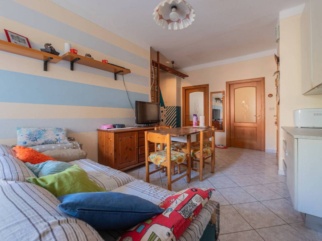 Appartamento a Asti in Via Gioacchino Rossini, 15 - Foto 5