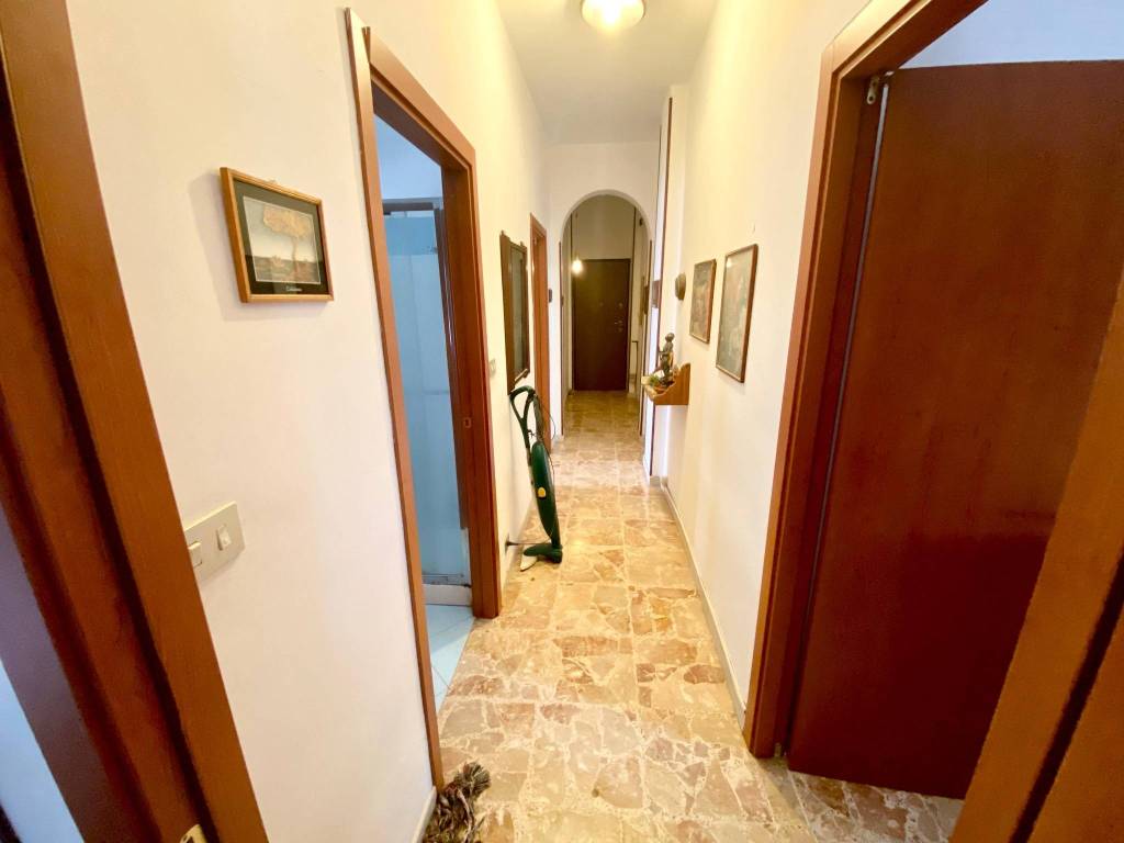 Appartamento a Vercelli in Largo Giuseppe Giusti, 10 - Foto 4