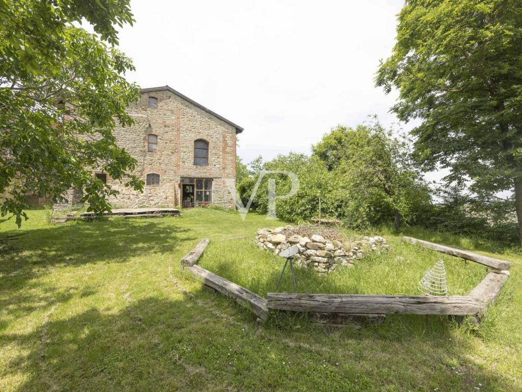 Palazzo / stabile a Casalfiumanese in Via Marsiglie, 1 - Foto 4