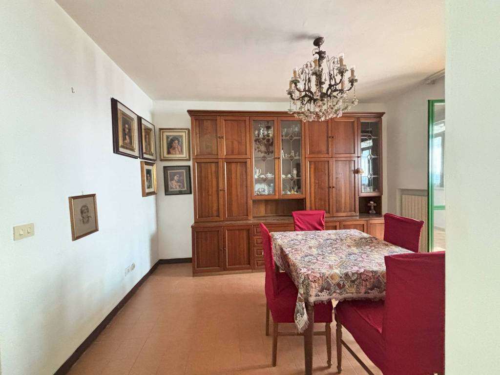 Appartamento a Salerno in Viale Salvo D'Acquisto, 23 - Foto 2