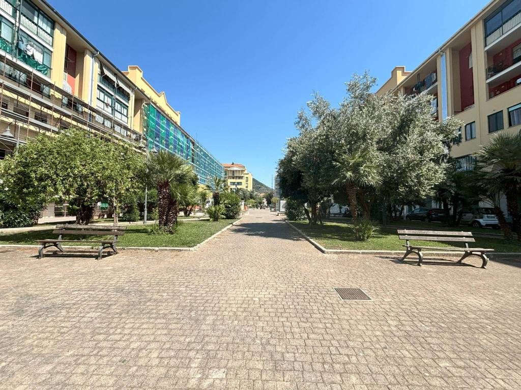 Appartamento a Salerno in Viale Salvo D'Acquisto, 23 - Foto 4