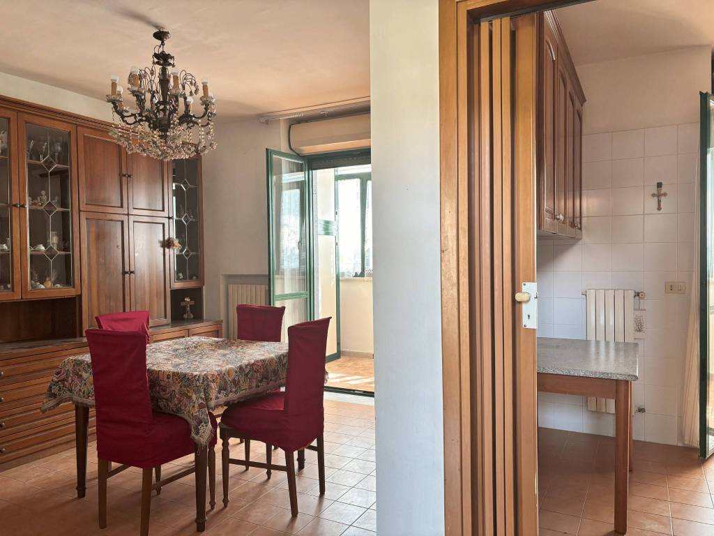 Appartamento a Salerno in Viale Salvo D'Acquisto, 23 - Foto 5