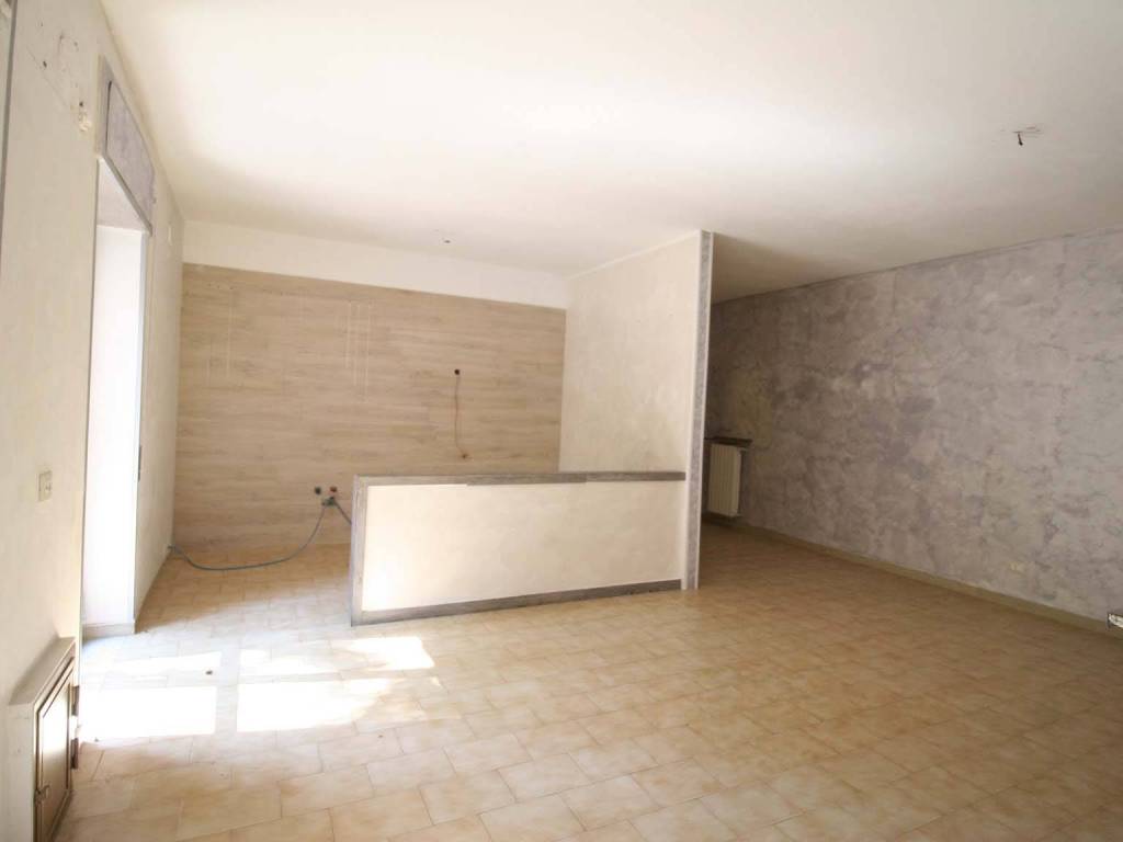 Appartamento a Montesarchio in Via Virgilio Marone - Foto 5