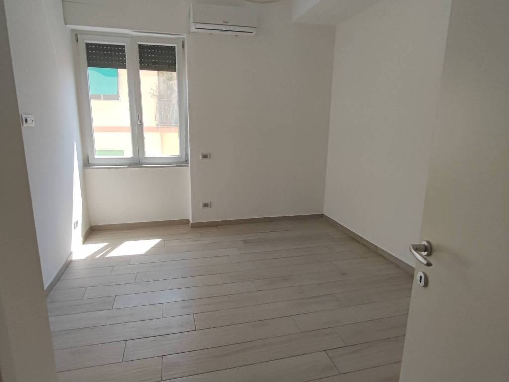 Appartamento a Salerno in Via Francesco la Francesca, 63 - Foto 5