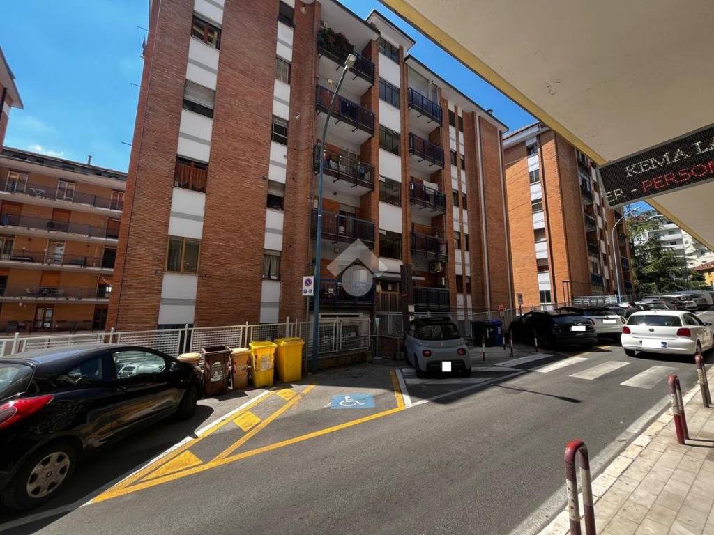 Appartamento a Potenza in VIA NICOLA SOLE, 4 - Foto 3